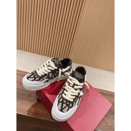 Valentino Sneakers