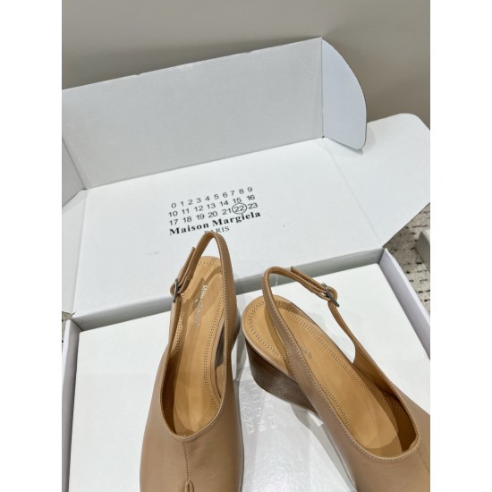 Maison Margiela Tabi Shoes