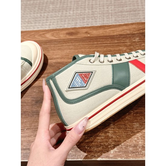 Bottega Veneta Sneakers