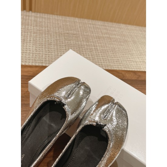 Maison Margiela Tabi Shoes