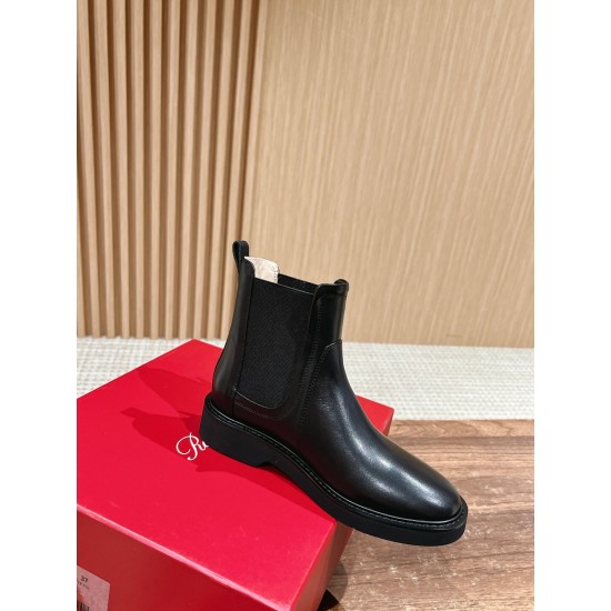 Roger Vivier
