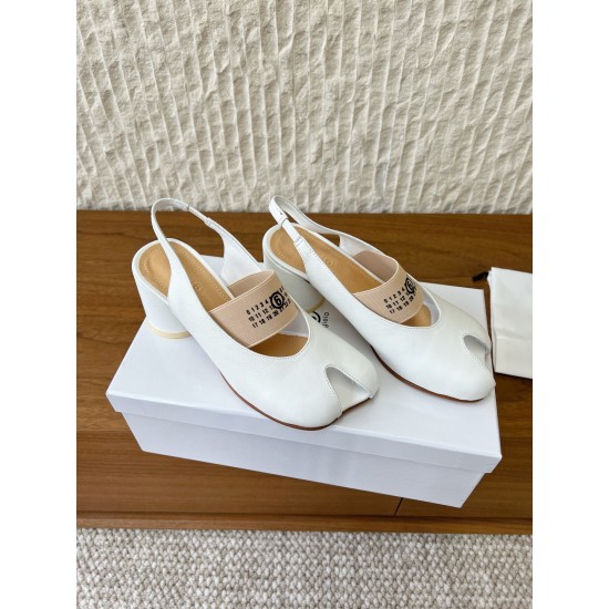 Maison Margiela Tabi Shoes