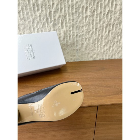 Maison Margiela Tabi Shoes