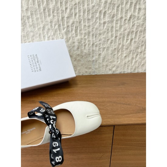 Maison Margiela Tabi Shoes