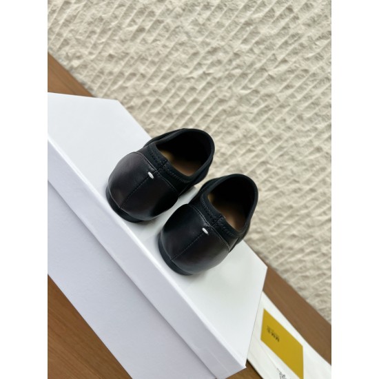 Maison Margiela Tabi Shoes