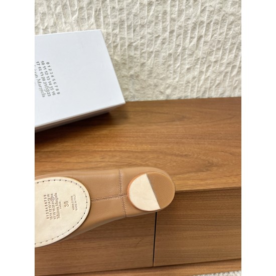 Maison Margiela Tabi Shoes
