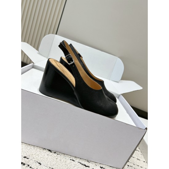 Maison Margiela Tabi Shoes