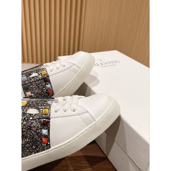 Valentino Sneakers