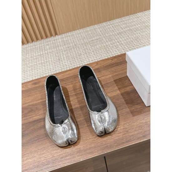 Maison Margiela Tabi Shoes