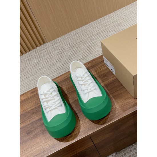Bottega Veneta Sneakers