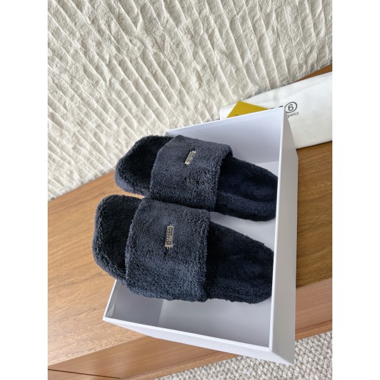 Maison Margiela Tabi Shoes