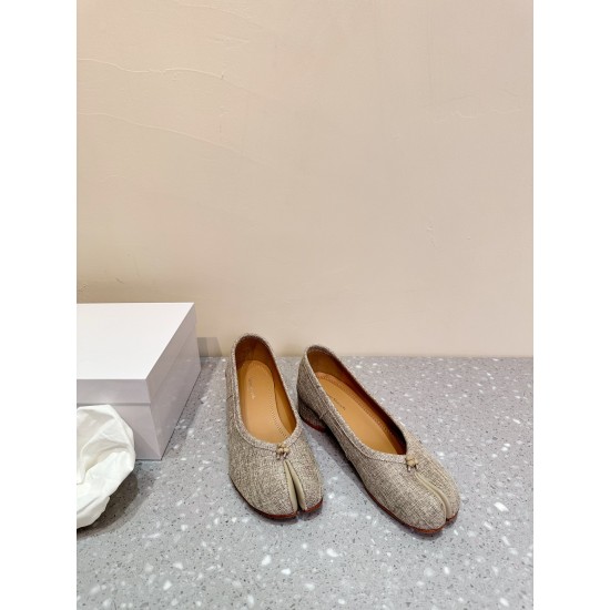 Maison Margiela Tabi Shoes