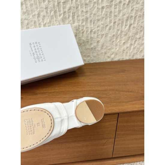 Maison Margiela Tabi Shoes
