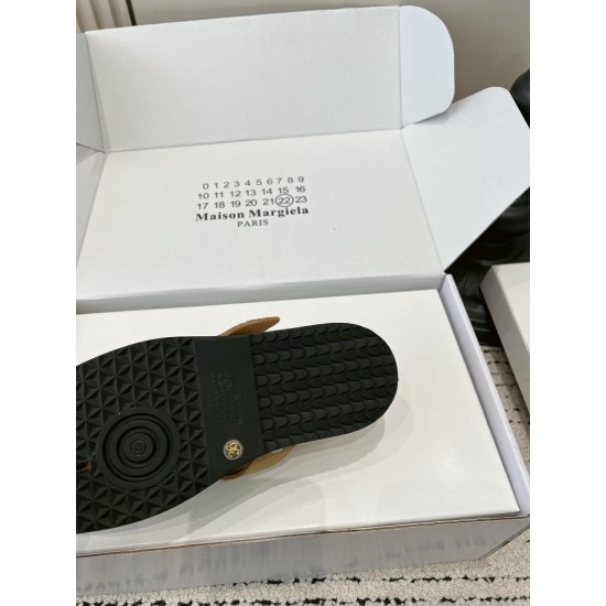 Maison Margiela Tabi Shoes