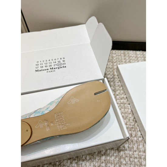 Maison Margiela Tabi Shoes