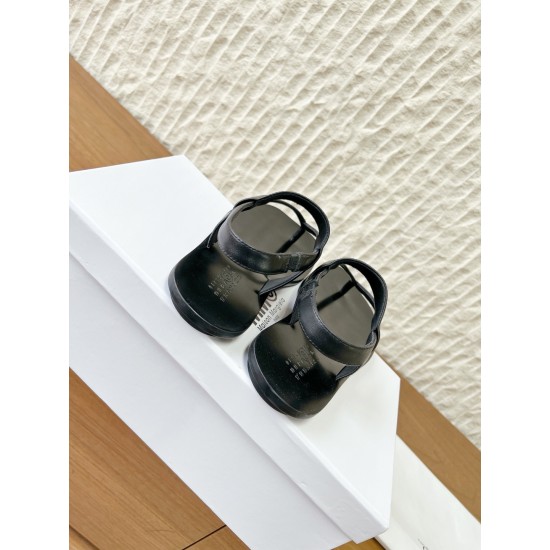 Maison Margiela Tabi Shoes