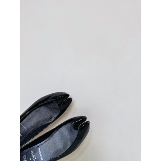 Maison Margiela Tabi Shoes