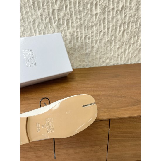 Maison Margiela Tabi Shoes