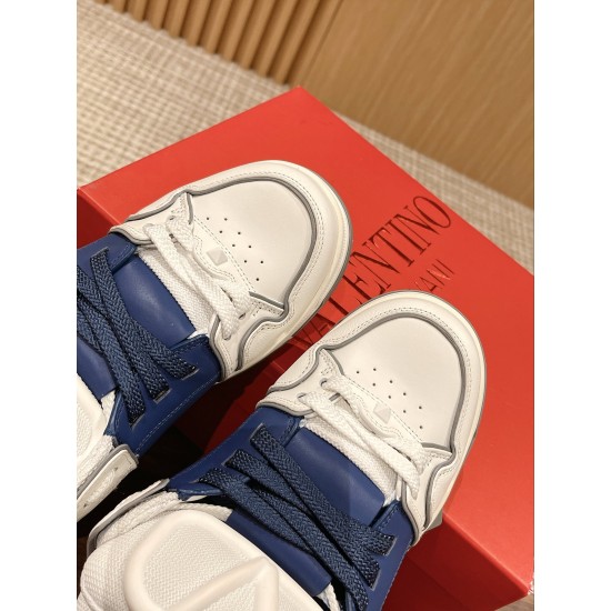 Valentino Sneakers