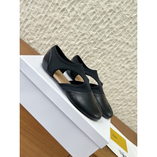 Maison Margiela Tabi Shoes