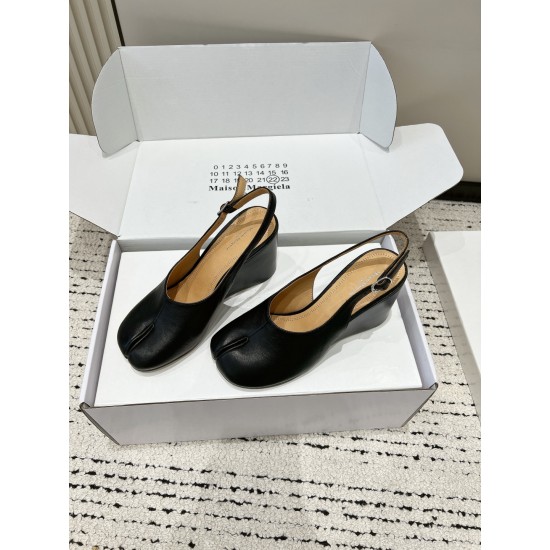 Maison Margiela Tabi Shoes