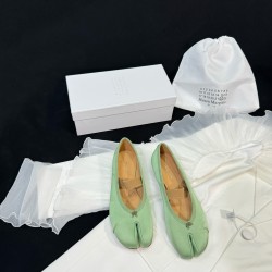 Maison Margiela Tabi Shoes