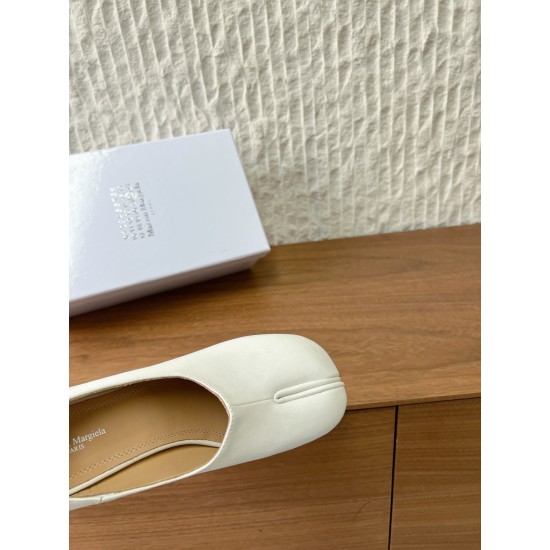 Maison Margiela Tabi Shoes