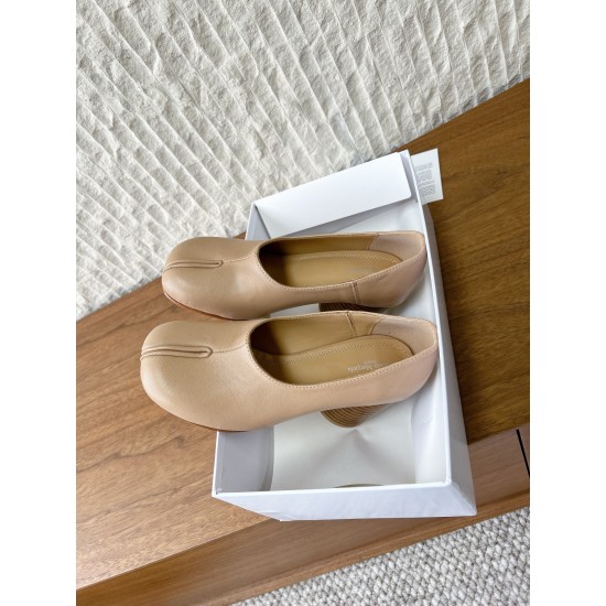 Maison Margiela Tabi Shoes