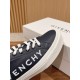 GIVENCHY Sneakers