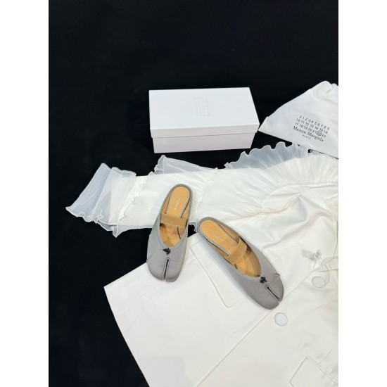 Maison Margiela Tabi Shoes