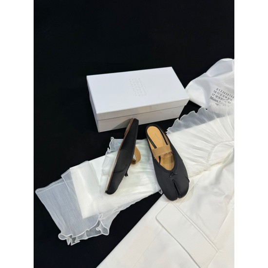 Maison Margiela Tabi Shoes