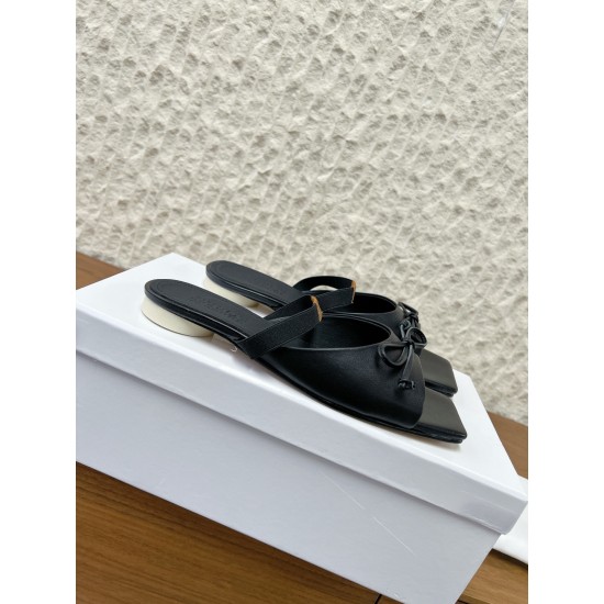 Maison Margiela Tabi Shoes