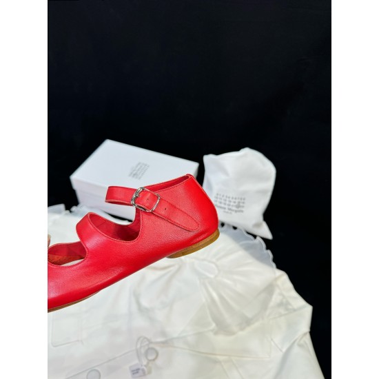 Maison Margiela Tabi Shoes