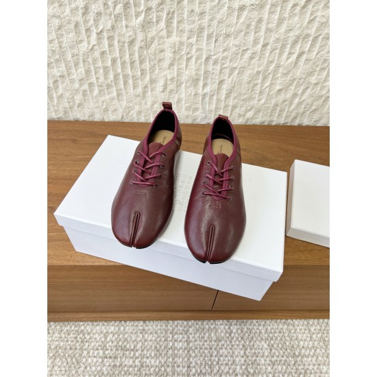 Maison Margiela Tabi Shoes