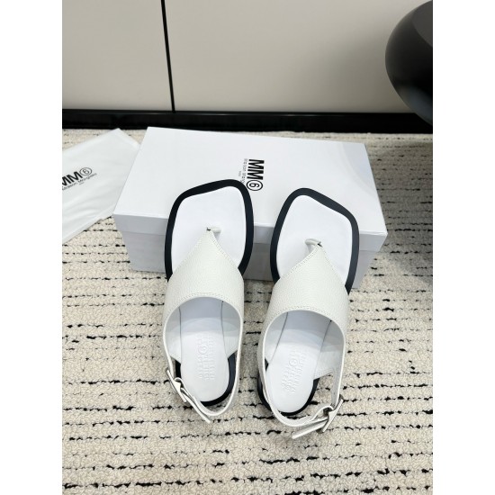 Maison Margiela Tabi Shoes