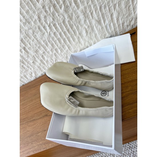 Maison Margiela Tabi Shoes