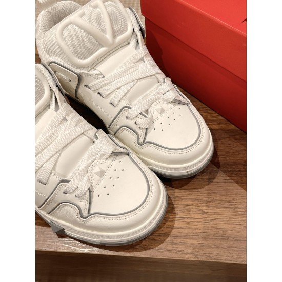 Valentino Sneakers