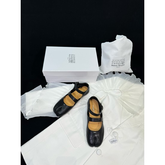 Maison Margiela Tabi Shoes