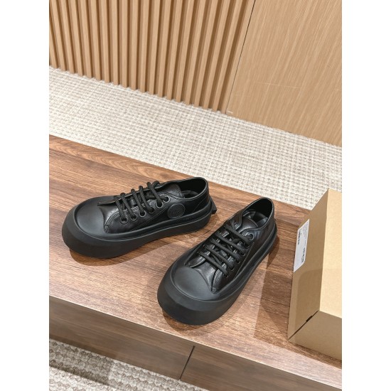 Bottega Veneta Sneakers