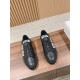 GIVENCHY Sneakers