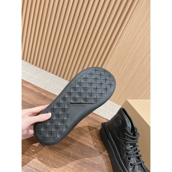 Bottega Veneta Sneakers