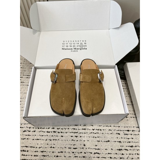 Maison Margiela Tabi Shoes