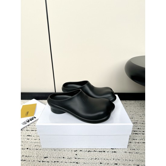 Maison Margiela Tabi Shoes