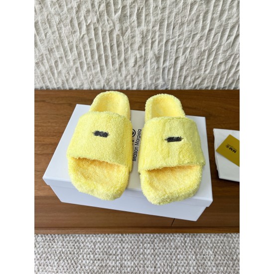 Maison Margiela Tabi Shoes