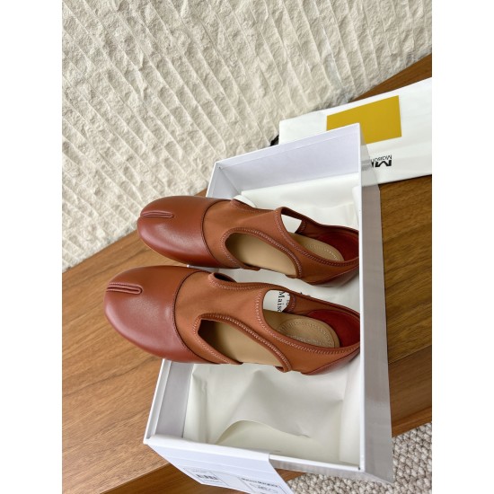 Maison Margiela Tabi Shoes