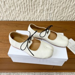 Maison Margiela Tabi Shoes