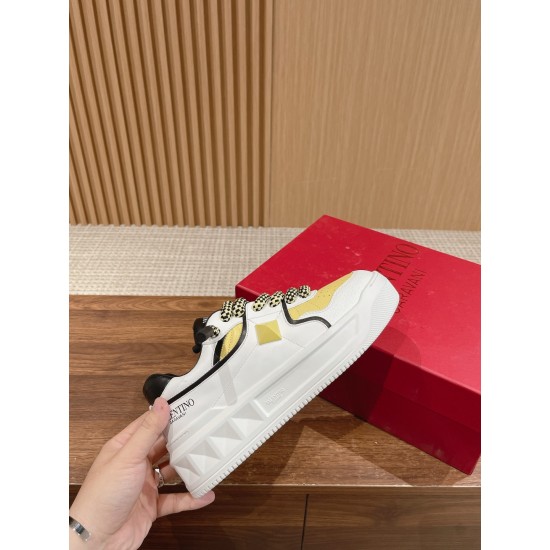 Valentino Sneakers