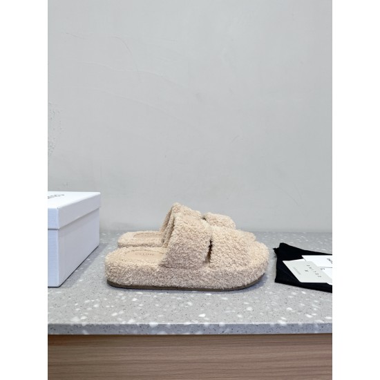 CELINE SLIPPERS