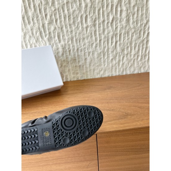 Maison Margiela Tabi Shoes