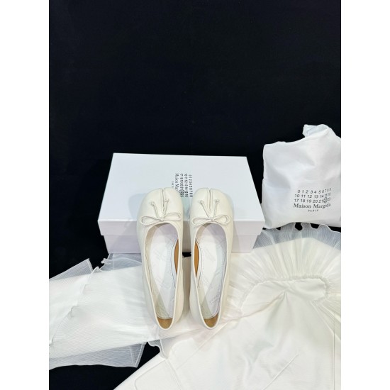 Maison Margiela Tabi Shoes